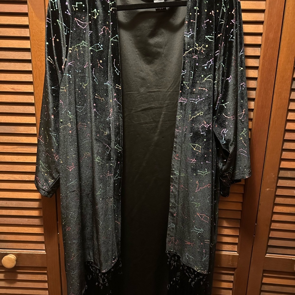 Constellation Print Black Kimono